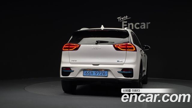 Kia Niro EV Prestige 2022 — фото 4