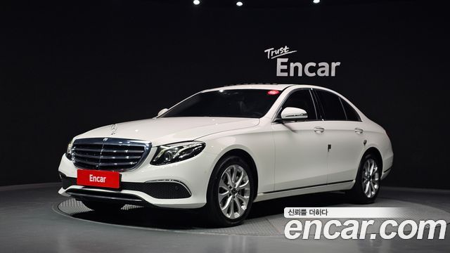Mercedes-Benz E-Class (W213) E300 Exclusive 2019 — фото 1