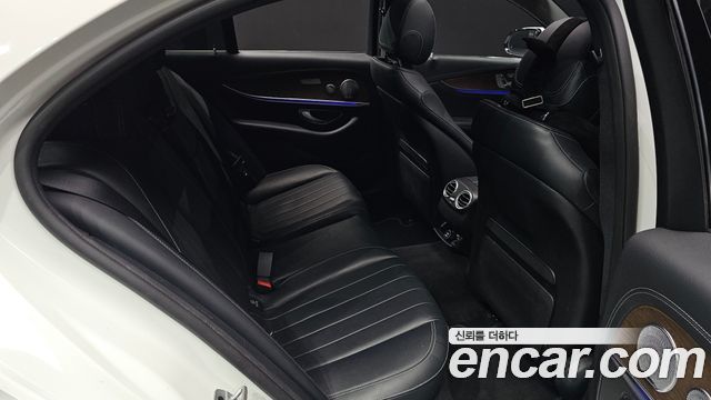 Mercedes-Benz E-Class (W213) E300 Exclusive 2019 — фото 11