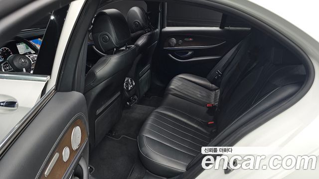 Mercedes-Benz E-Class (W213) E300 Exclusive 2019 — фото 12