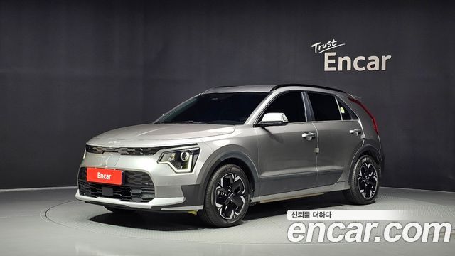 Kia Niro EV Air 2024 — фото 1