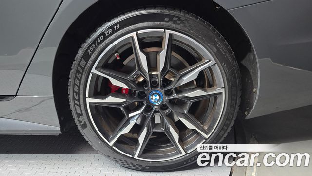 BMW i4 M50 Pro 2024 — фото 21