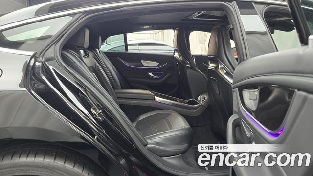 Mercedes-Benz AMG GT 4Door 63 S 4MATIC+ 2020 — фото 11