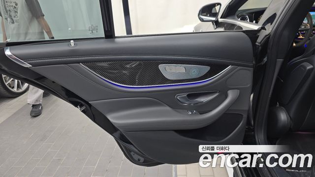 Mercedes-Benz AMG GT 4Door 63 S 4MATIC+ 2020 — фото 25
