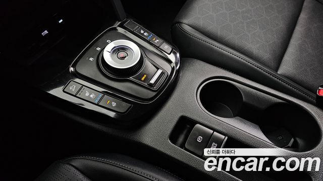 Kia Seltos Gasoline 1.6 Turbo 2WD Signature 2025 — фото 9