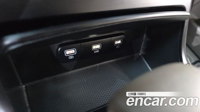 Kia Carnival (IV) Diesel 9-Seater Prestige 2021 — фото 28