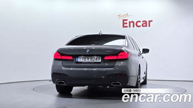 BMW 5 Series (G30) 520i M Sport 2022 — фото 4