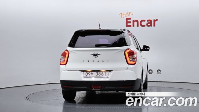 KG Mobility (SsangYong) Tivoli Air Diesel IX 2WD 2016 — фото 4