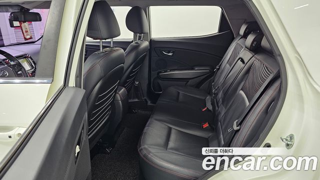 KG Mobility (SsangYong) Tivoli Air Diesel IX 2WD 2016 — фото 12