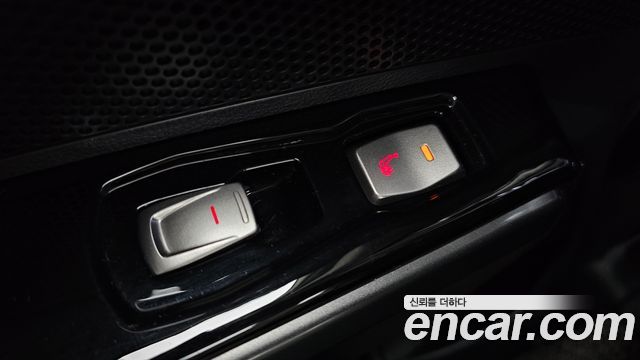KG Mobility (SsangYong) Tivoli Air Diesel IX 2WD 2016 — фото 18