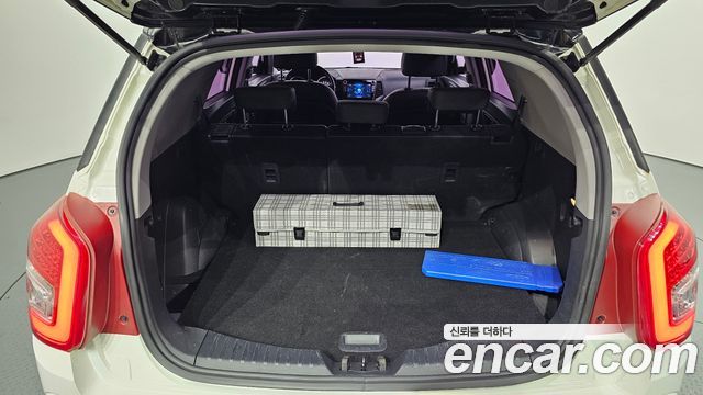KG Mobility (SsangYong) Tivoli Air Diesel IX 2WD 2016 — фото 20