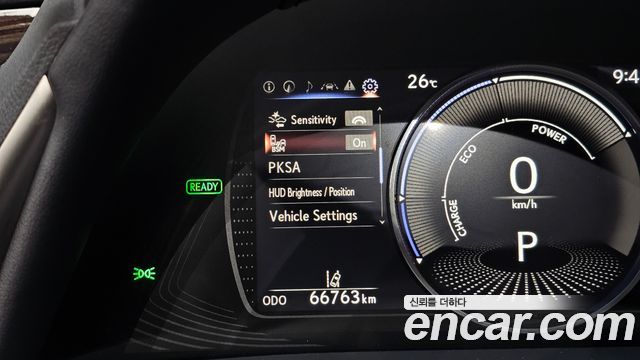 Lexus ES300h (VII) Executive 2019 — фото 16