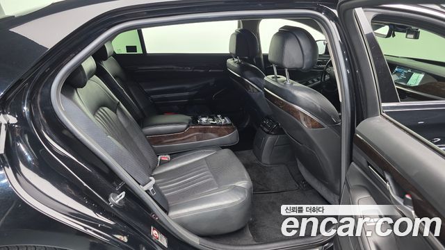 Genesis EQ900 3.8 GDI AWD Luxury 2016 — фото 11