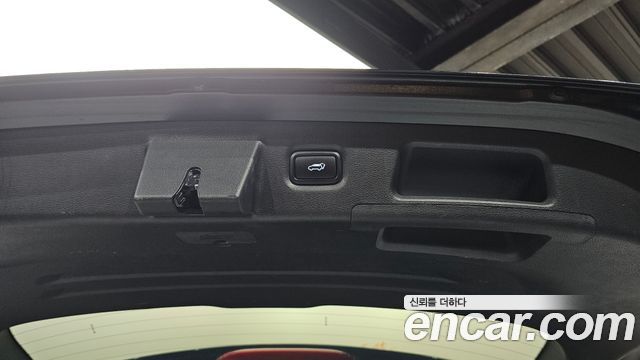 Hyundai Santa Fe (TM) Diesel 2.2 2WD Inspiraition 2020 — фото 20