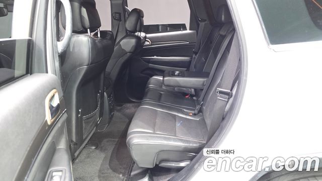 Jeep Grand Cherokee 3.0 Diesel Limited WK2 2017 — фото 12