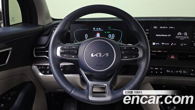 Kia Sportage Hybrid (V) Nobleless 2WD 2023 — фото 13