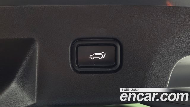 Kia Sportage Hybrid (V) Nobleless 2WD 2023 — фото 32