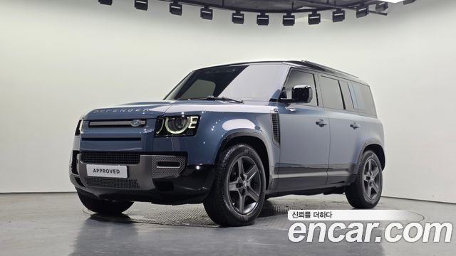 Land Rover Defender (L663) 110 P300 X-Dynamic SE 2025 — фото 1