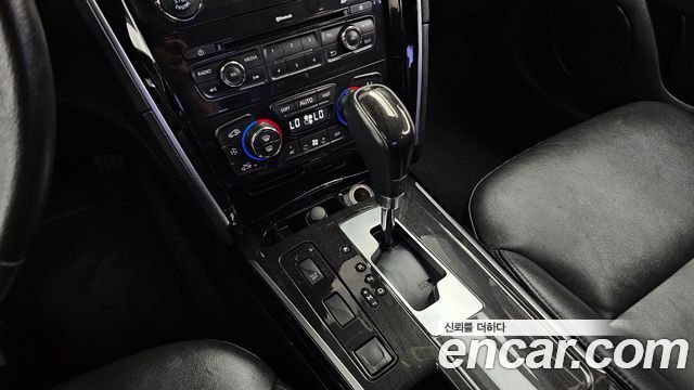 Renault Korea SM7 Nova LPLI 2.0 LPe Disabled 2017 — фото 9