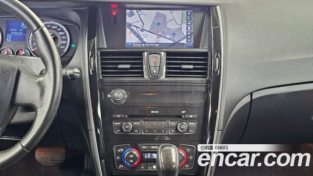Renault Korea SM7 Nova LPLI 2.0 LPe Disabled 2017 — фото 13