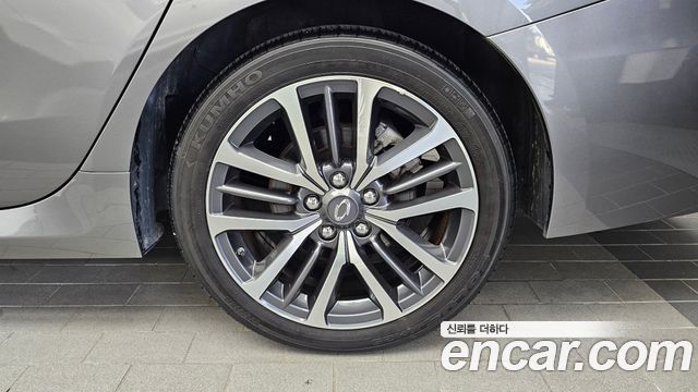 Renault Korea SM7 Nova LPLI 2.0 LPe Disabled 2017 — фото 21