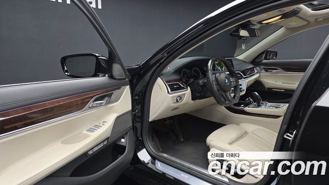 BMW 7 Series (G11) 730Ld xDrive 2016 — фото 10