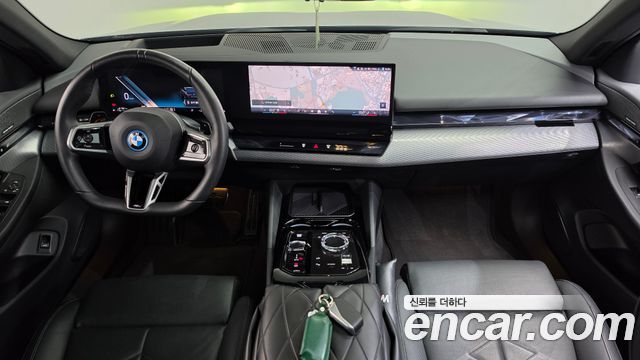 BMW 5 Series (G60) 530e M Sport 2025 — фото 7