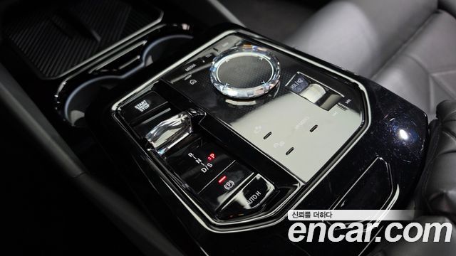 BMW 5 Series (G60) 530e M Sport 2025 — фото 9