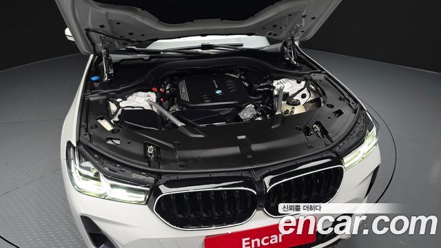 BMW 6 Series GT (G32) 620d xDrive M Sport 2023 — фото 6