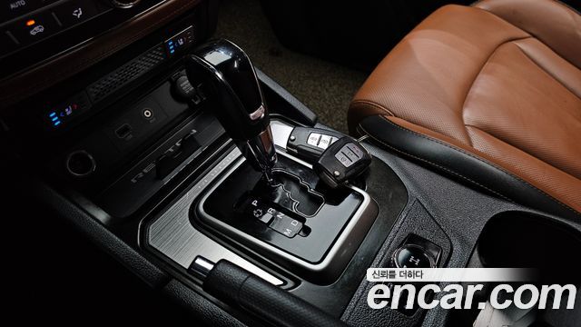 KG Mobility (SsangYong) Rexton Sports Diesel 2.2 4WD Noblesse 2019 — фото 9