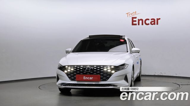 Hyundai Grandeur Hybrid (IG) Calligraphy 2020 — фото 3