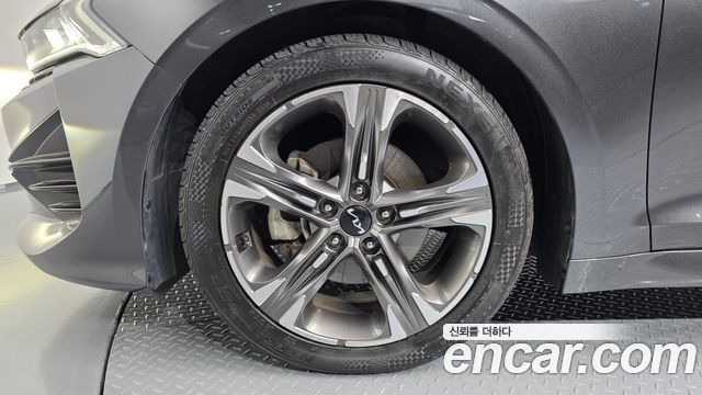 Kia K5 (III) 2.0 Noblesse 2022 — фото 5