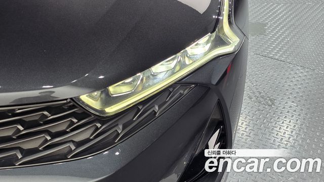 Kia K5 (III) 2.0 Noblesse 2022 — фото 22