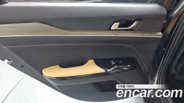 Kia K5 (III) 2.0 Noblesse 2022 — фото 25