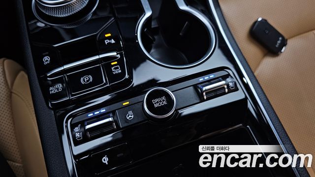 Kia K5 (III) 2.0 Noblesse 2022 — фото 30