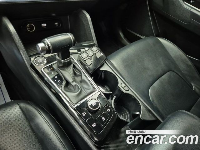 Kia Sportage (V) Gasoline 1.6 Turbo 2WD Trendy 2022 — фото 16