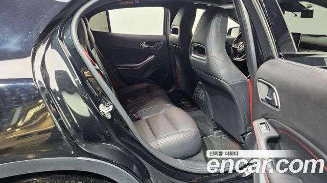 Mercedes-Benz GLA-Class (X156) GLA45 AMG 4MATIC 2016 — фото 11