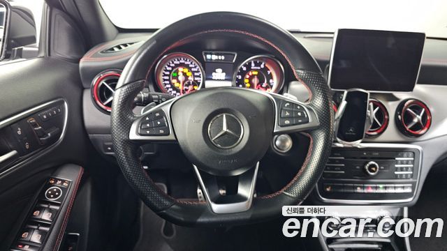 Mercedes-Benz GLA-Class (X156) GLA45 AMG 4MATIC 2016 — фото 12