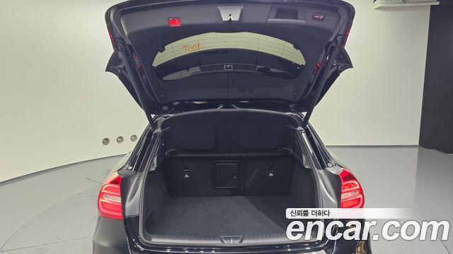 Mercedes-Benz GLA-Class (X156) GLA45 AMG 4MATIC 2016 — фото 20