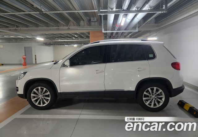 Volkswagen Tiguan 2.0 TDI Comfort 5N 2014 — фото 2