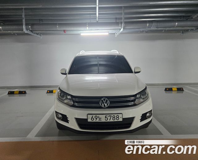 Volkswagen Tiguan 2.0 TDI Comfort 5N 2014 — фото 3