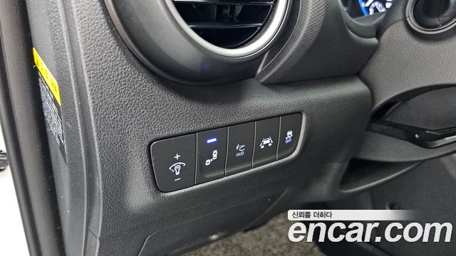 Hyundai Kona 1.6 Turbo 2WD Premium 2020 — фото 17