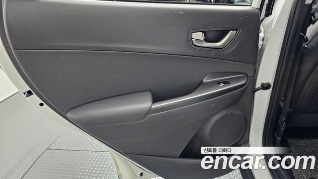 Hyundai Kona 1.6 Turbo 2WD Premium 2020 — фото 25