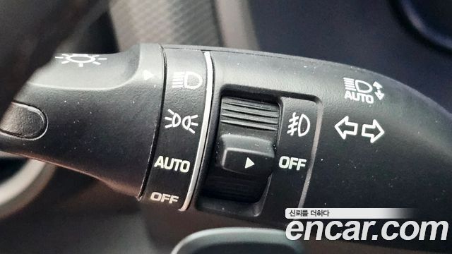 Hyundai Kona 1.6 Turbo 2WD Premium 2020 — фото 28