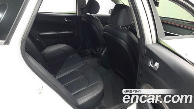 Kia K5 (II) 2.0 Luxury 2020 — фото 12