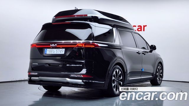 Kia Carnival (IV) Gasoline 9-seater Limousine(Special vehicle) 2023 — фото 2