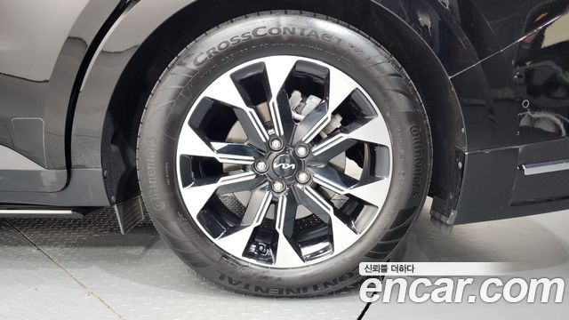 Kia Carnival (IV) Gasoline 9-seater Limousine(Special vehicle) 2023 — фото 21
