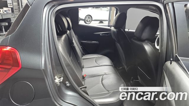 Chevrolet Next Spark LT Plus 2018 — фото 11