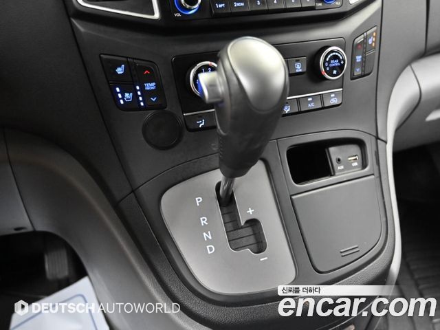 Hyundai Grand Starex Wagon 11-Seater Smart 2019 — фото 9