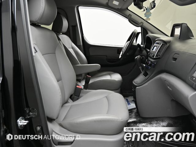 Hyundai Grand Starex Wagon 11-Seater Smart 2019 — фото 10